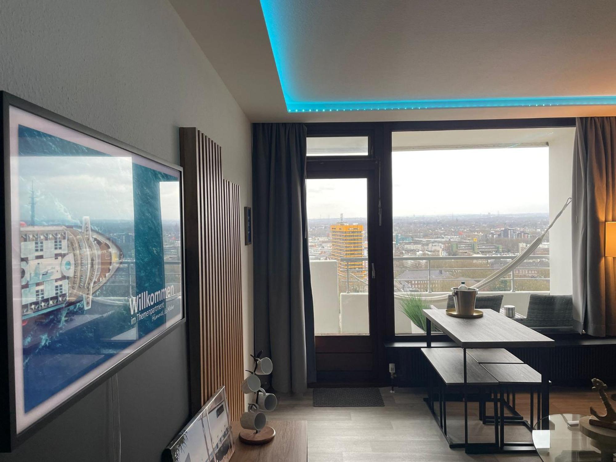 Themenpartment Himmel Und Mehr Penthouse Apartment Gelsenkirchen Bagian luar foto