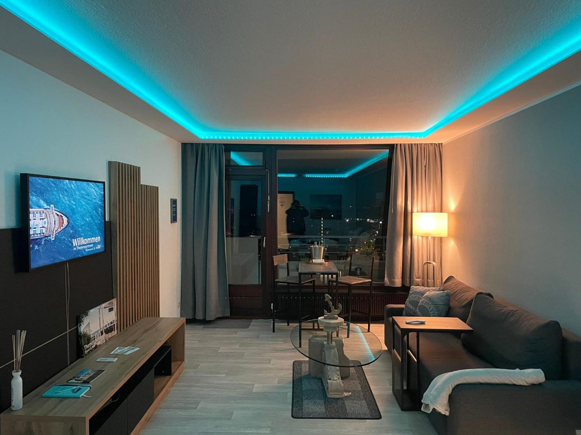 Themenpartment Himmel Und Mehr Penthouse Apartment Gelsenkirchen Bagian luar foto
